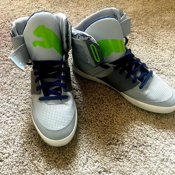 Puma Sneakers - Picture 2 of 9